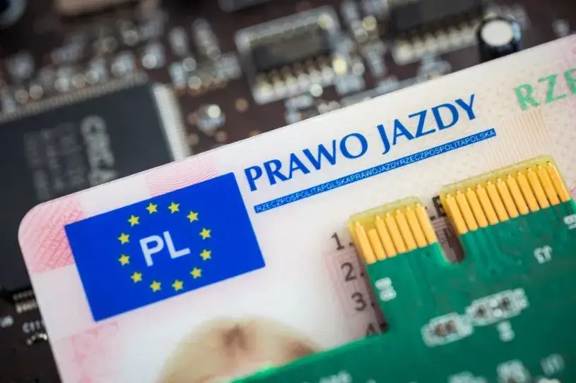 Zdjęcie Czy twoje prawo jazdy jest już gotowe do odbioru? Sprawdź, jak uniknąć problemów!