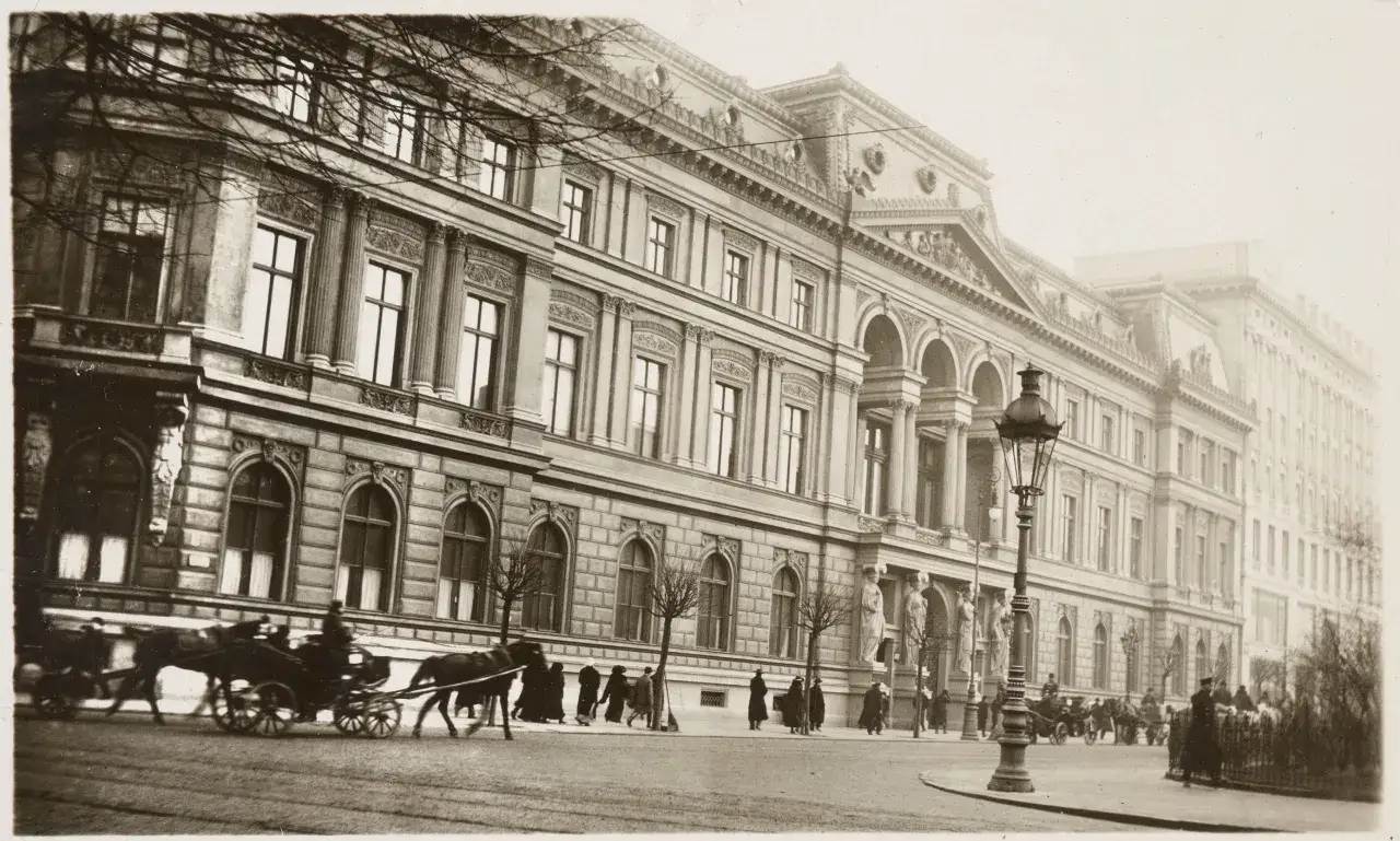 Zdjęcie Pałac Kronenberga - zapomniana perła warszawskiej architektury XIX wieku