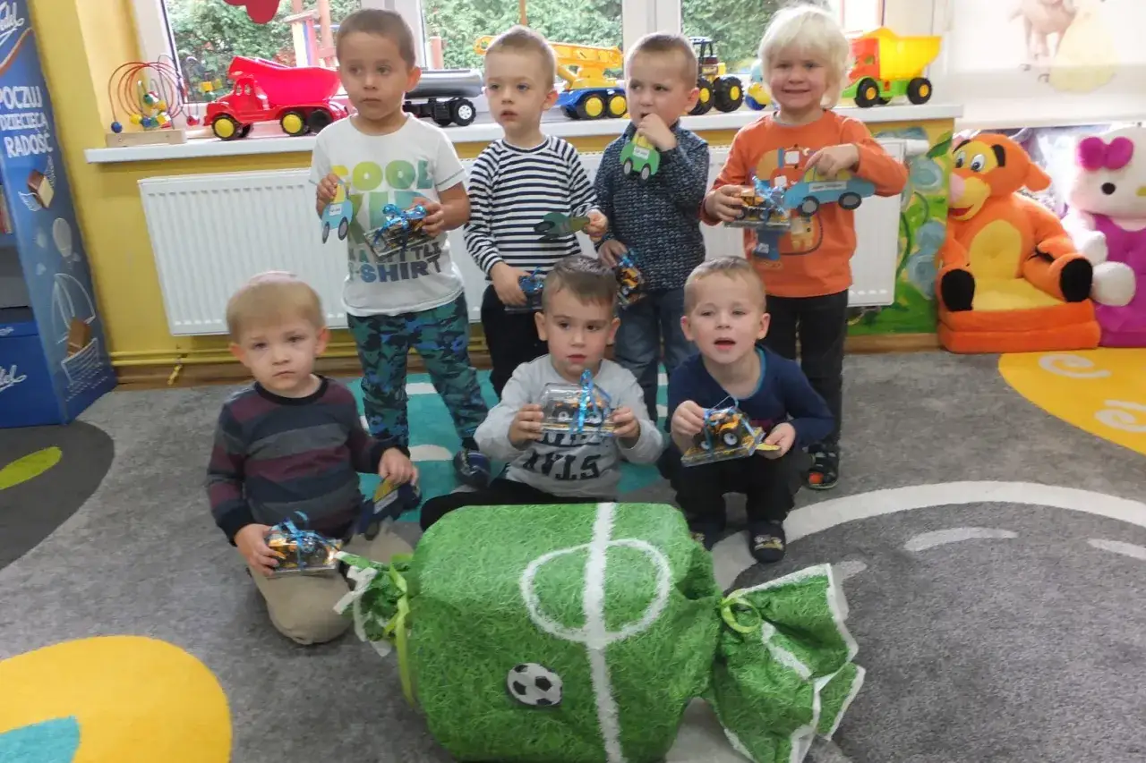 Zdjęcie Pomysły na dzień chłopaka w przedszkolu, kt&oacute;re zachwycą dzieci