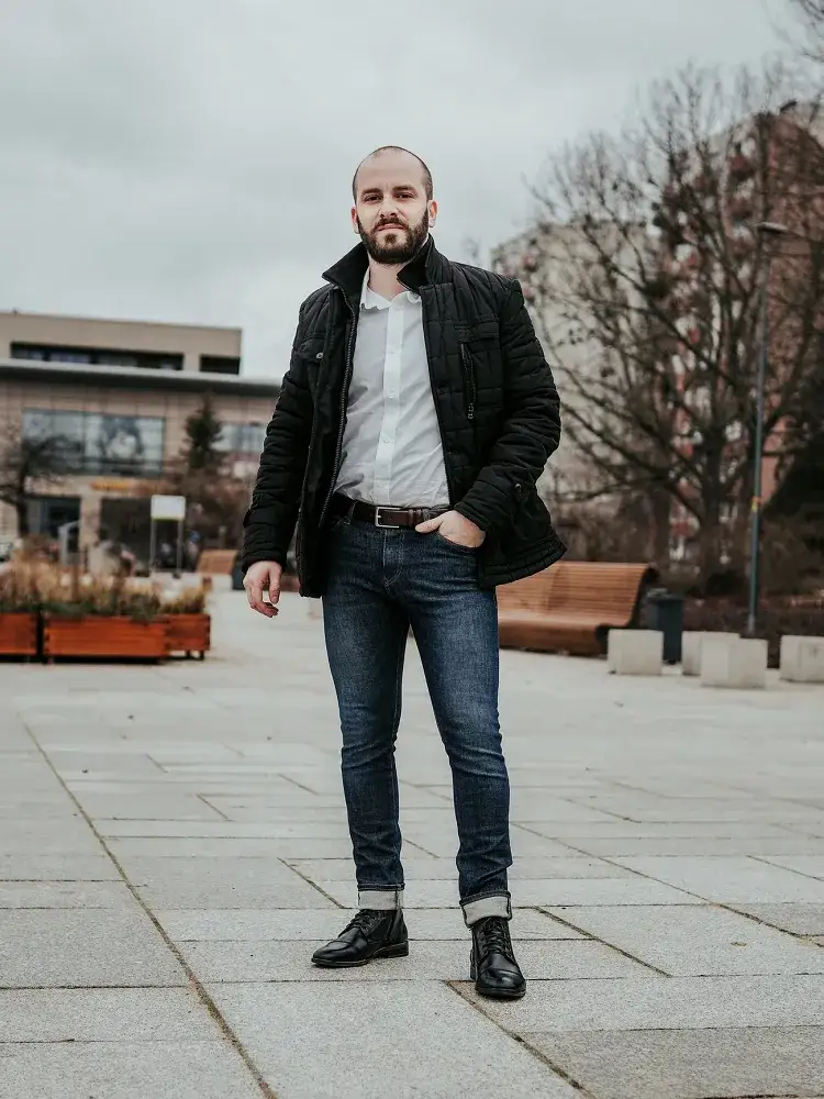 Zdjęcie Modne kozaki męskie: stylizacje, które zachwyca każdego faceta