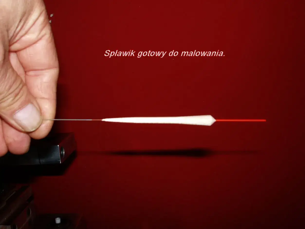 Materiały i narzędzia do wykonania spławika ze styropianu