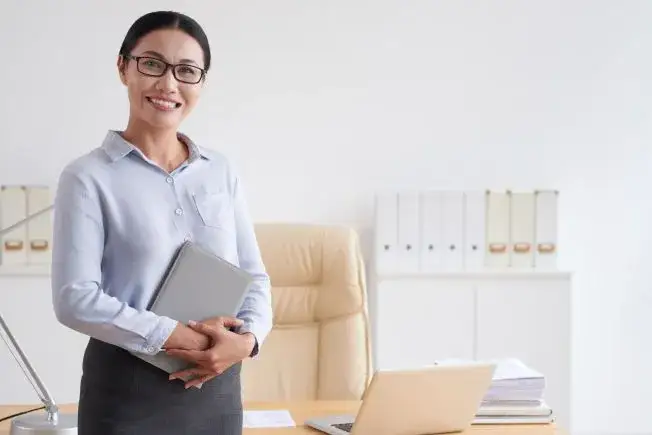 Wicedyrektor szkoły osoba spoza kadry pedagogicznej