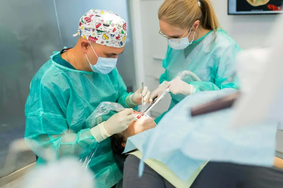 chirurgia stomatologiczna zabiegi przykłady