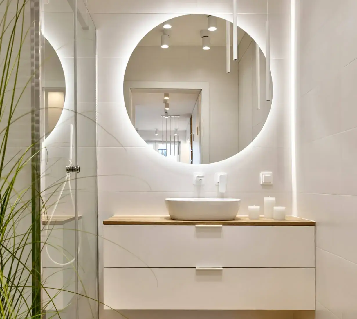 Zdjęcie Jak zrobić podświetlane lustro - proste kroki i najlepsze materiały