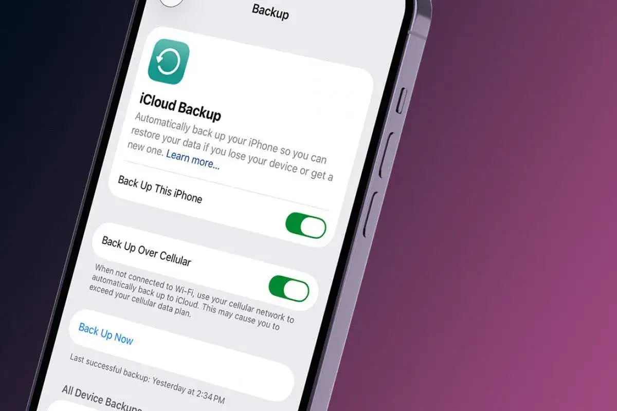 Kopia zapasowa iCloud na iPhonie. Dowiedz się, jak wykonać kopię zapasową, zanim zresetujesz iPhone'a.