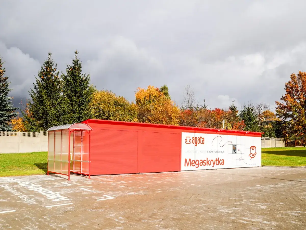 Agata Meble Radom zewnętrzny budynek