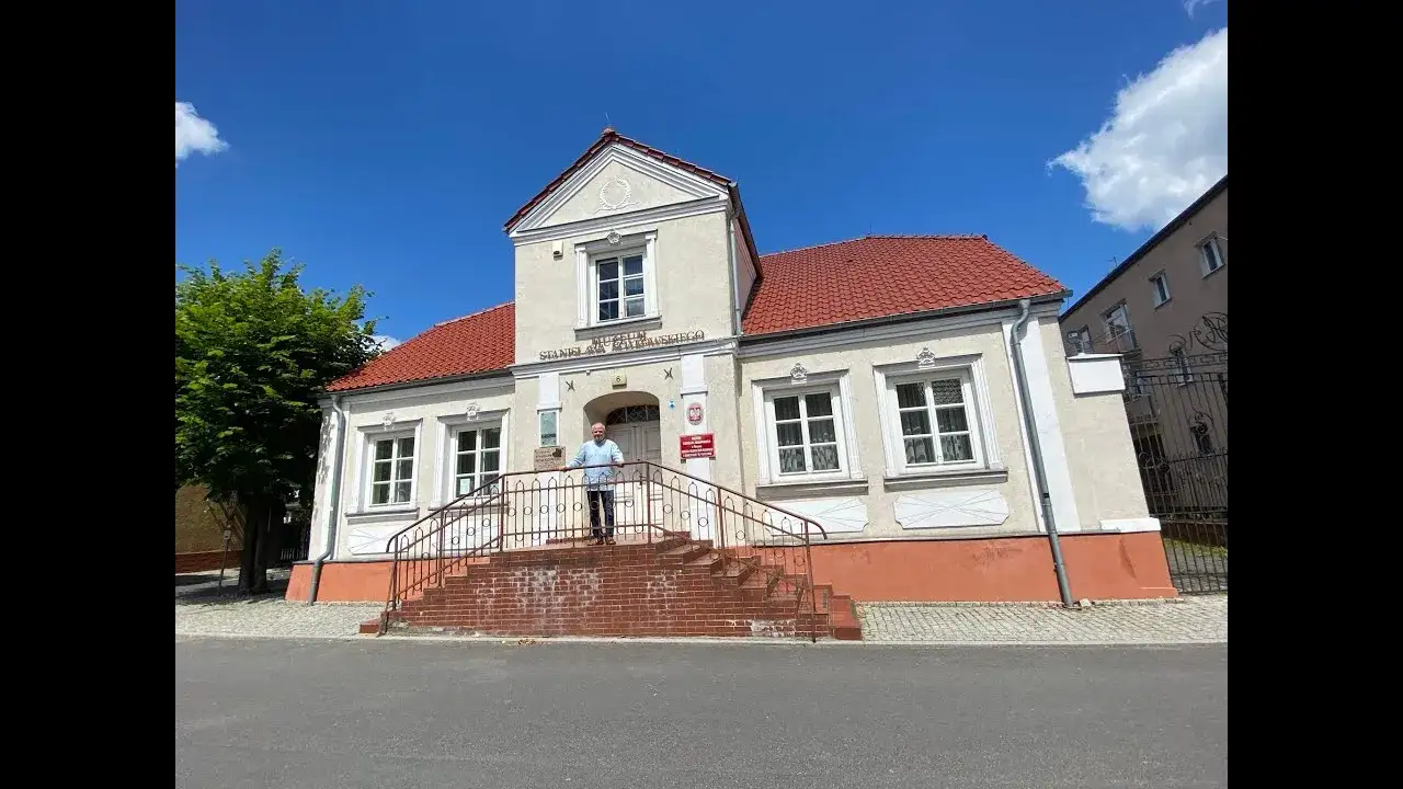 Nieszawa ratusz film Wiosna panie sierżancie