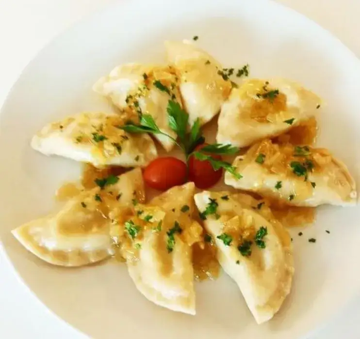 Zdjęcie Delikatne ciasto na pierogi – prosty przepis na idealną konsystencję