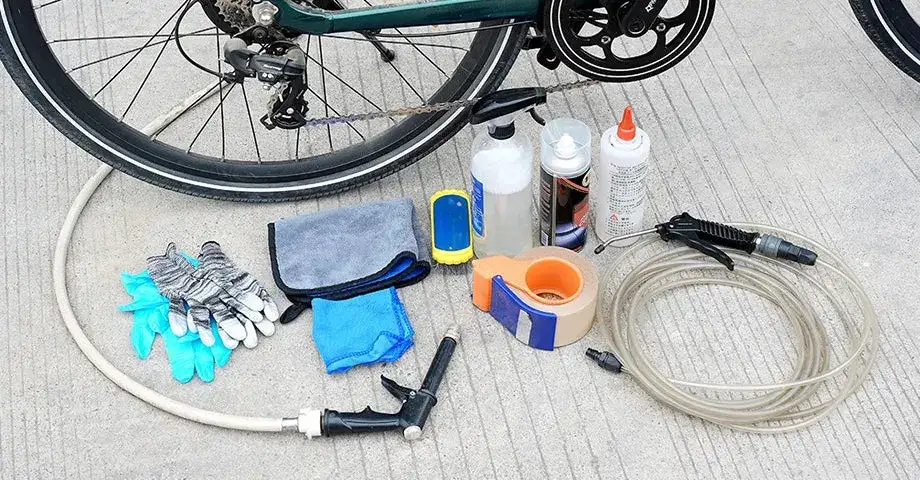 Zdjęcie Jak myć rower elektryczny, aby uniknąć uszkodzeń i zapewnić trwałość