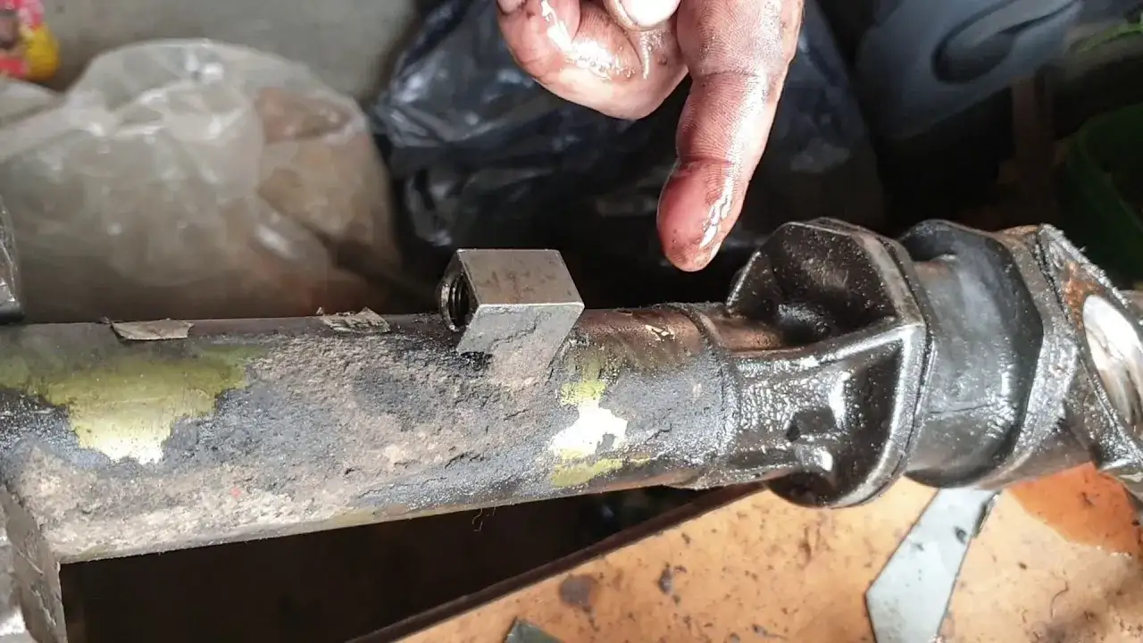 Zdjęcie Jak rozebrać maglownicę - krok po kroku bez zbędnych problemów