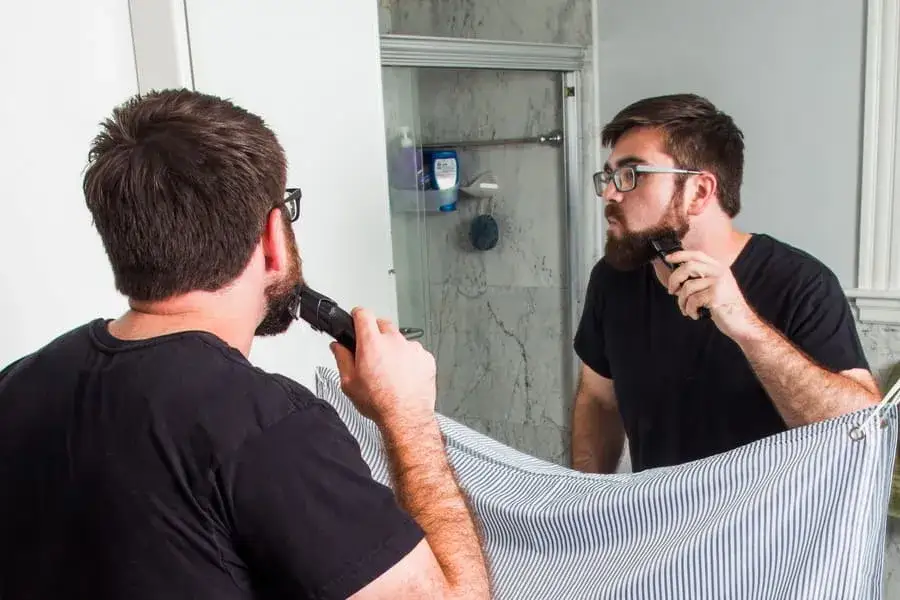 Zdjęcie Jak przyciąć zarost bez błędów i uzyskać idealny kształt