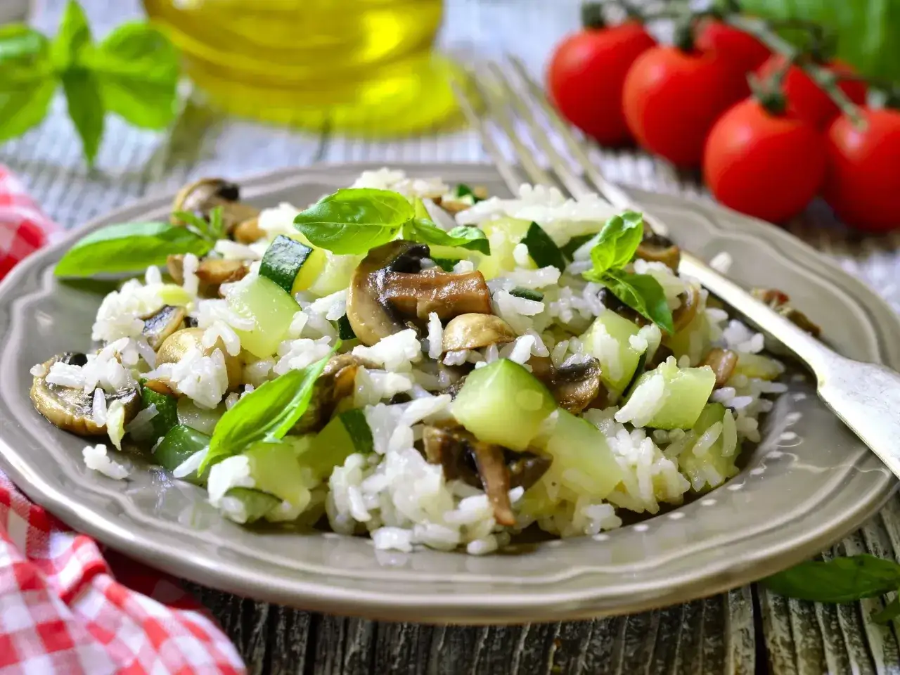 Zdjęcie Co do ryżu na obiad? 10 pysznych przepisów, które zaskoczą smakami