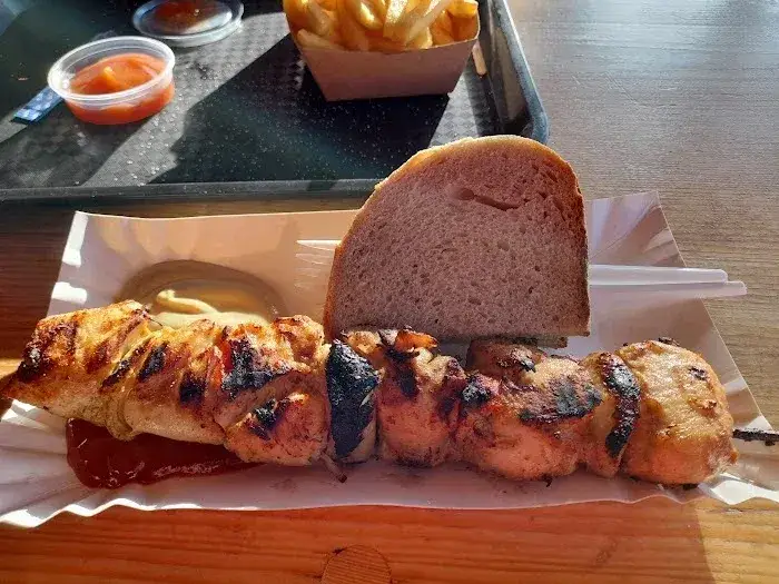 Zdjęcie Gdzie zjeść w Wiśle? Odkryj najlepsze restauracje i lokale