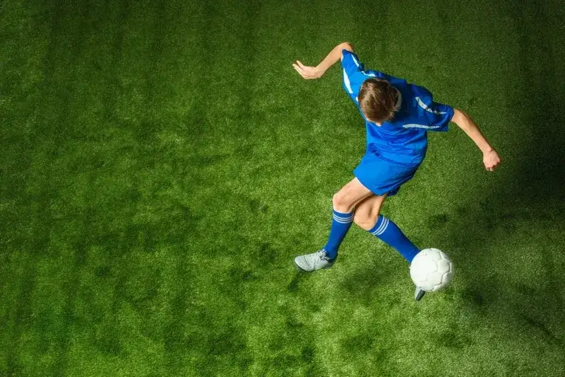 Zdjęcie Jak wygląda piłka nożna? Odkryj jej unikalne cechy i materiały