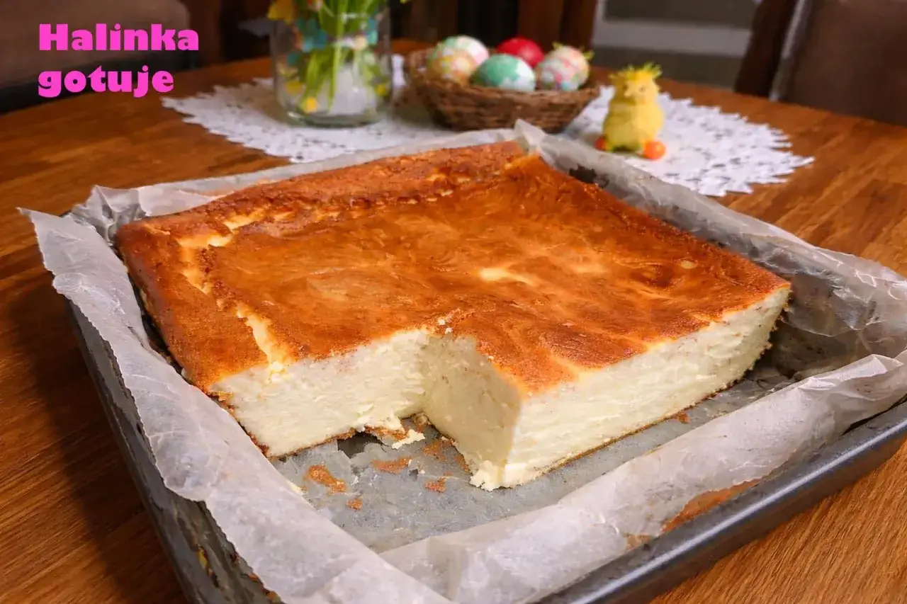 Pyszny, domowy sernik na wielkanoc, upieczony przez Halinkę. Idealny na świąteczny stół.