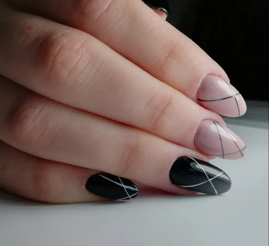 Modne paznokcie hybrydowe minimalistyczne