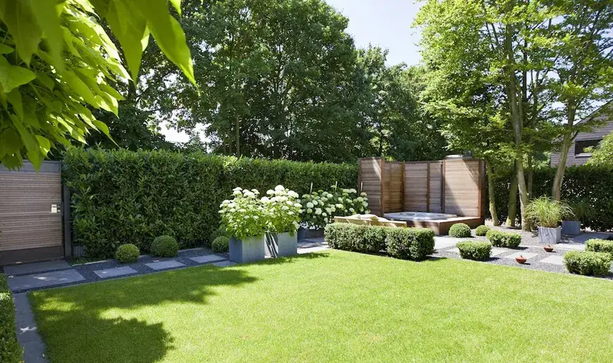 rodzaje ogrodzeń i żywopłotów