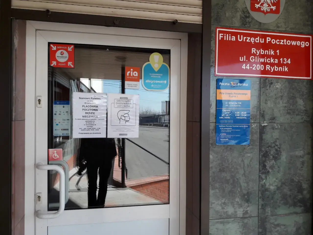 Zdjęcie Poczta Grunwaldzka Rybnik: Godziny, Adres i Usługi Pocztowe