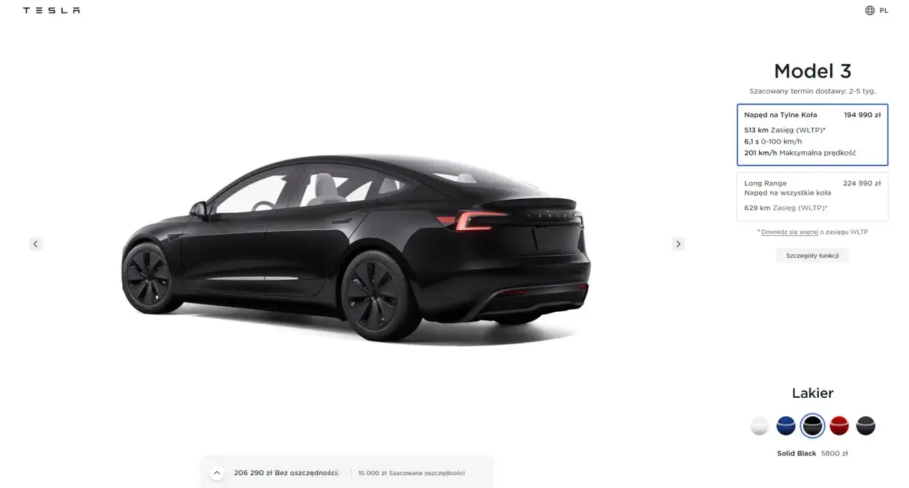 Czarny Tesla Model 3. Napęd na tylne koła kosztuje 194 990 zł, a wersja Long Range 224 990 zł.