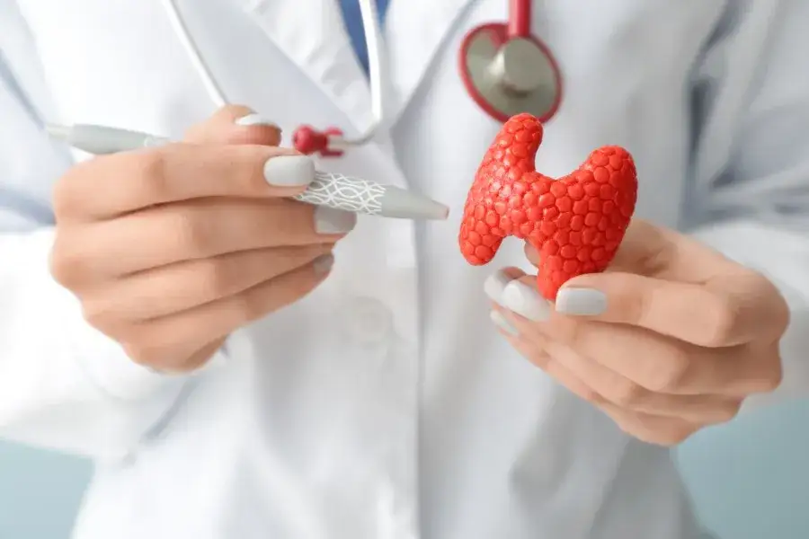 badanie anty-tg wskazania, tarczyca autoimmunologiczna grafika