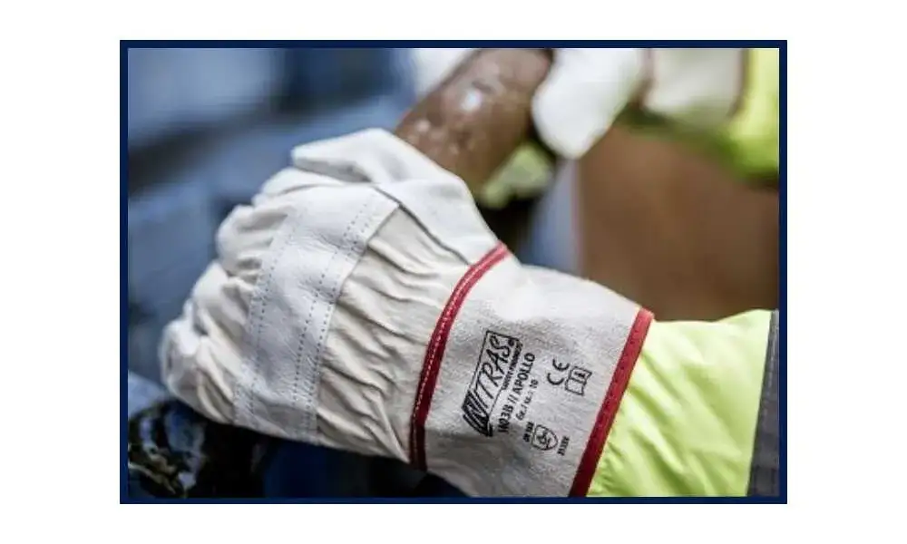 rękawice ochronne praca z cementem