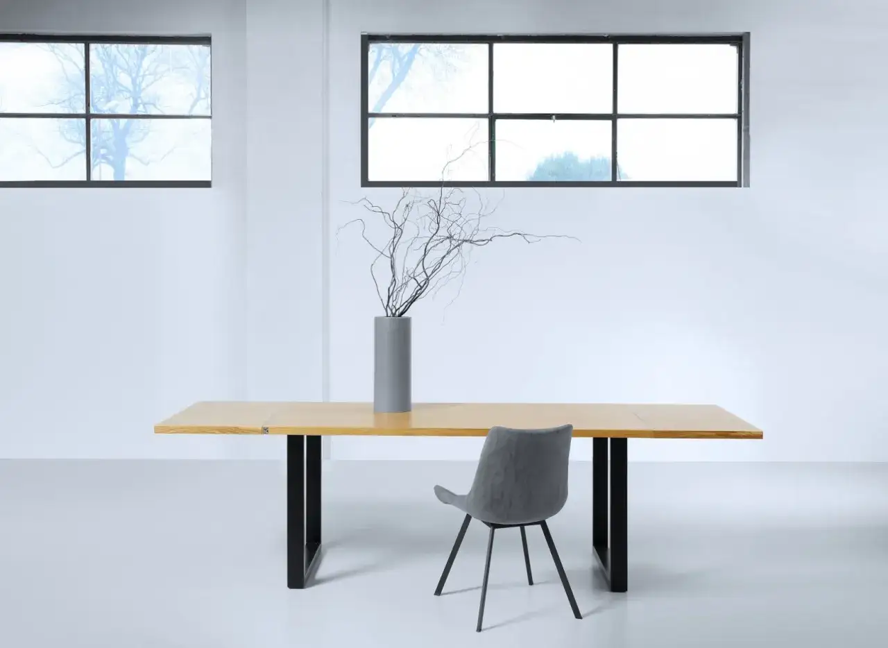 St&oacute;ł rozkładany vs jednolity por&oacute;wnanie