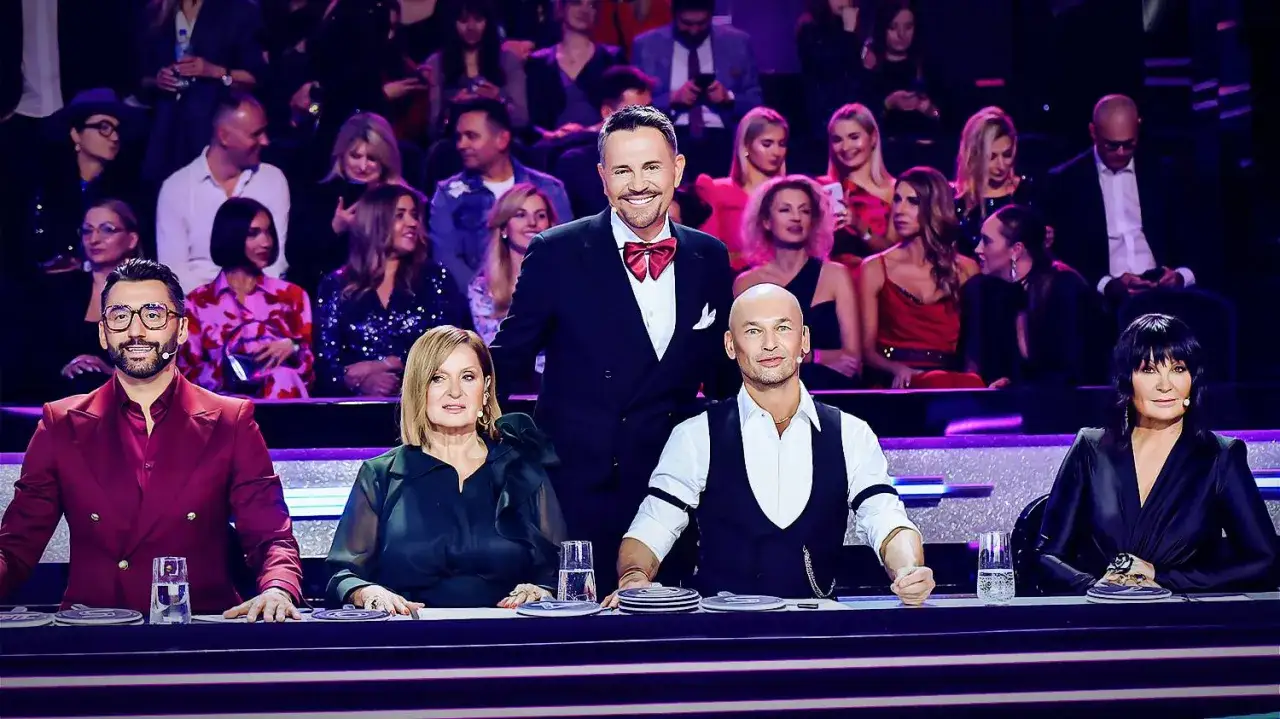 Jury w Tańcu z Gwiazdami: kto odpadł w tańcu z gwiazdami wczoraj? Widownia i jurorzy w oczekiwaniu na werdykt.