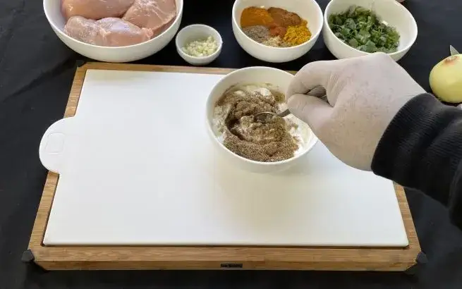 Zdjęcie Gdzie kupić przyprawę Tikka Masala? Sprawdź najlepsze opcje!