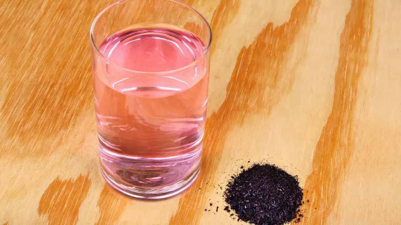 składniki do usuwania plam z nadmanganianu potasu