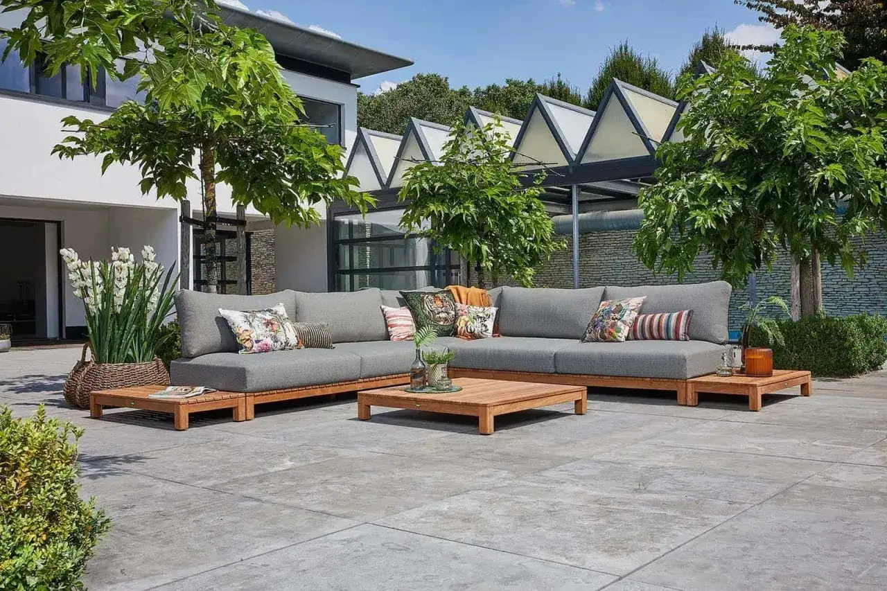 Inspiracje nowoczesnego tarasu z minimalistycznym designem