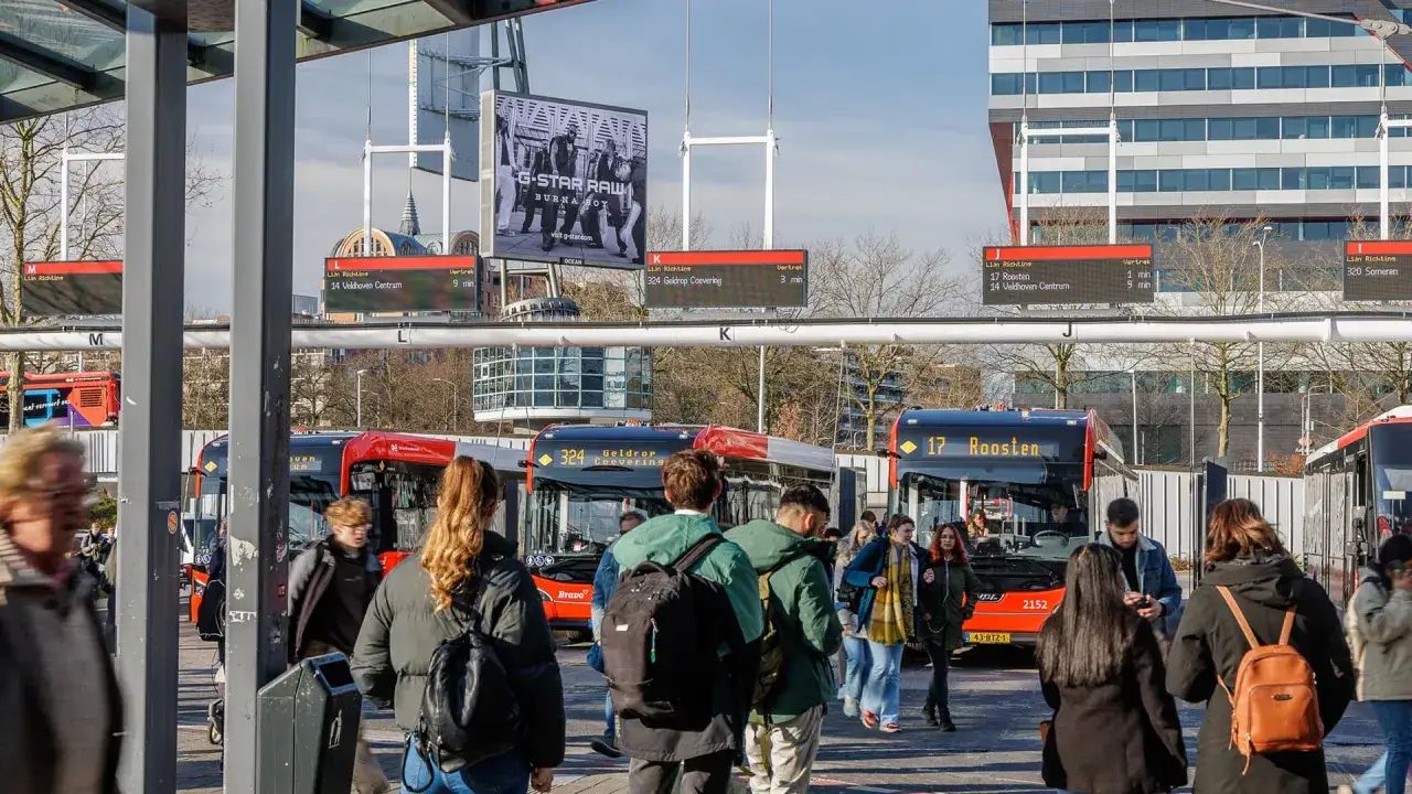 Eindhoven bus station departure board perron