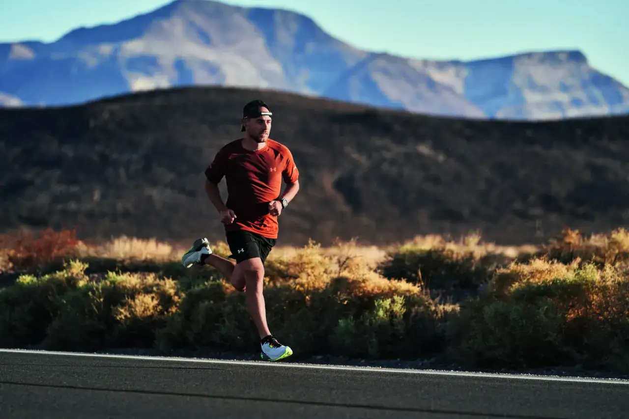 Zdjęcie Jaki strój do biegania, aby uniknąć dyskomfortu i przegrzania?
