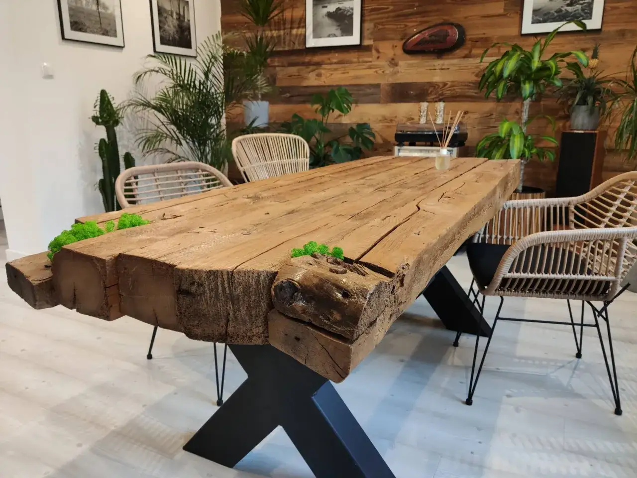 Stół z bali drewnianych DIY