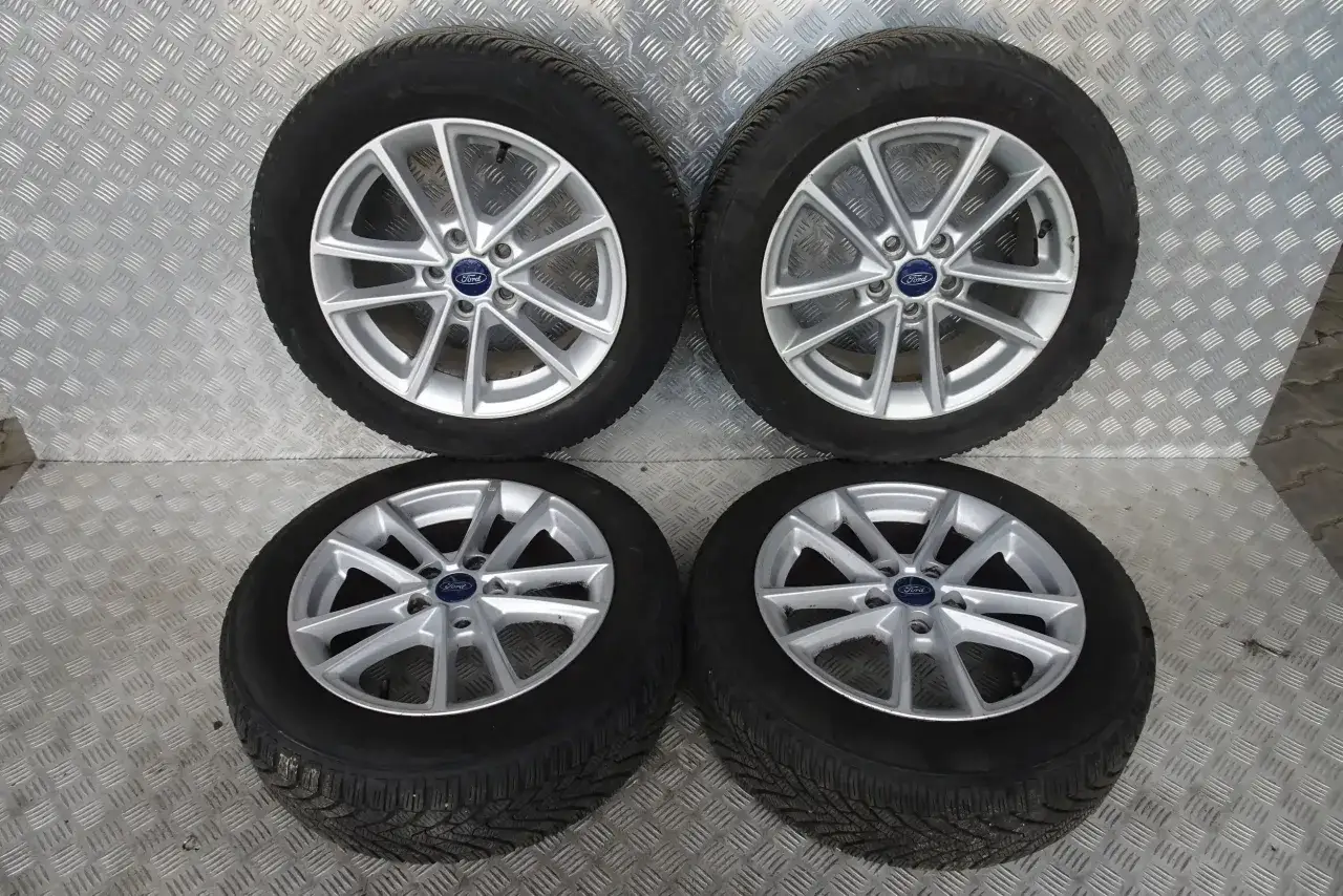 Ford Focus MK3 na felgach 16 17 18 cali porównanie