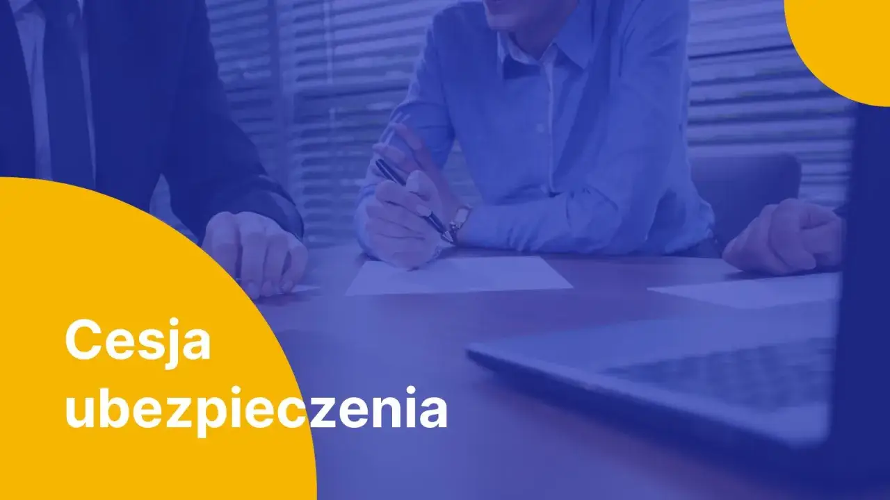 Cesja ubezpieczenia mieszkania z bankiem. Ludzie przy stole podpisują dokumenty.