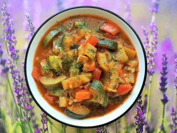 kolorowe dania wegetariańskie