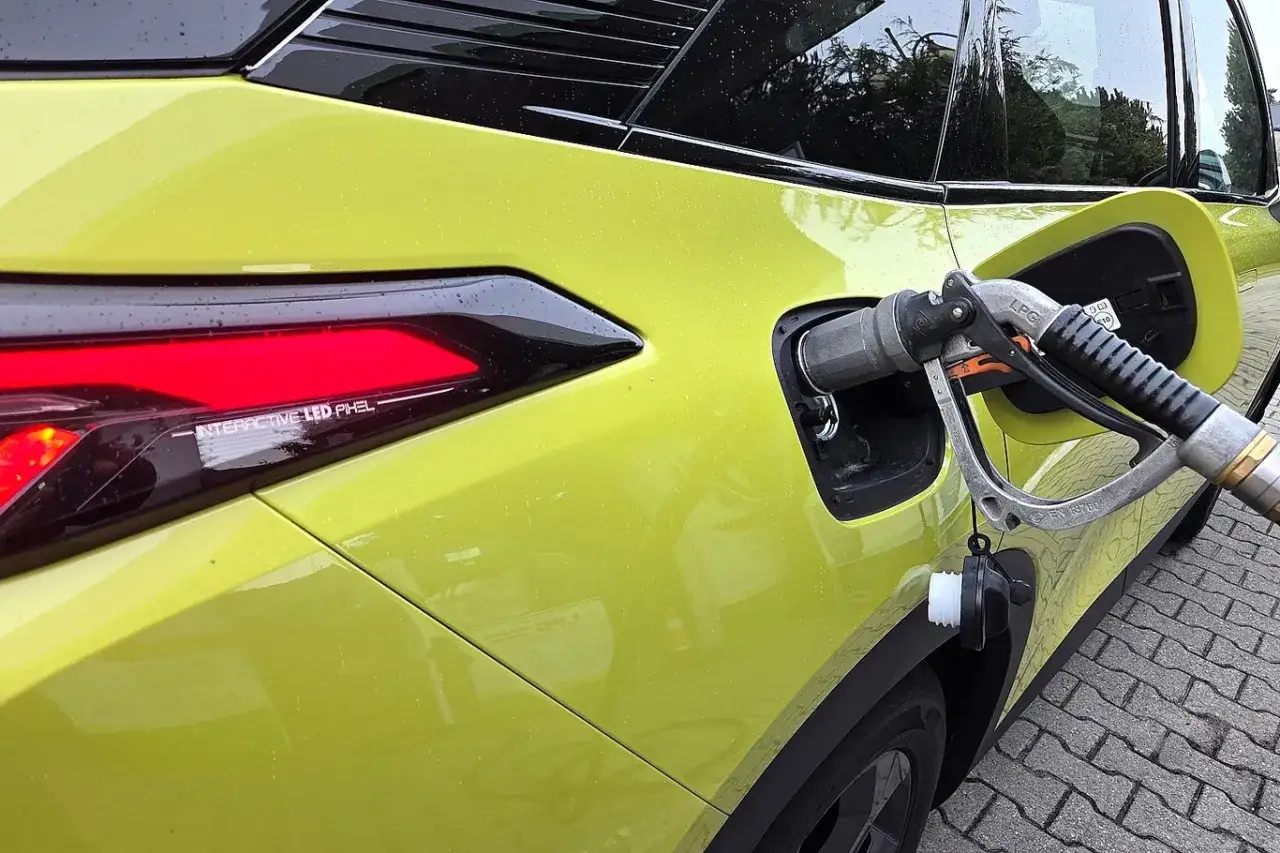 Nowe SUV-y z fabryczną instalacją LPG