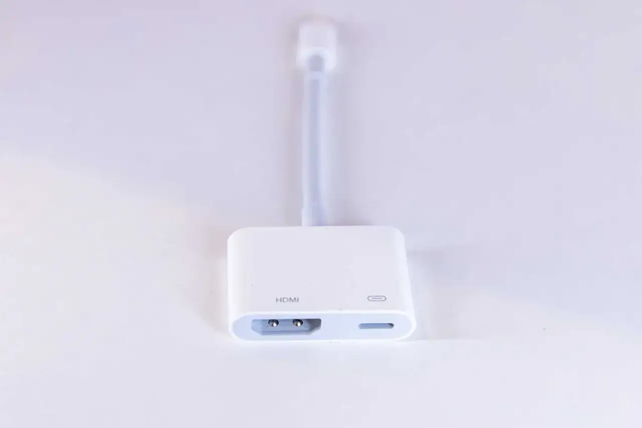 adapter USB-C HDMI i Lightning HDMI