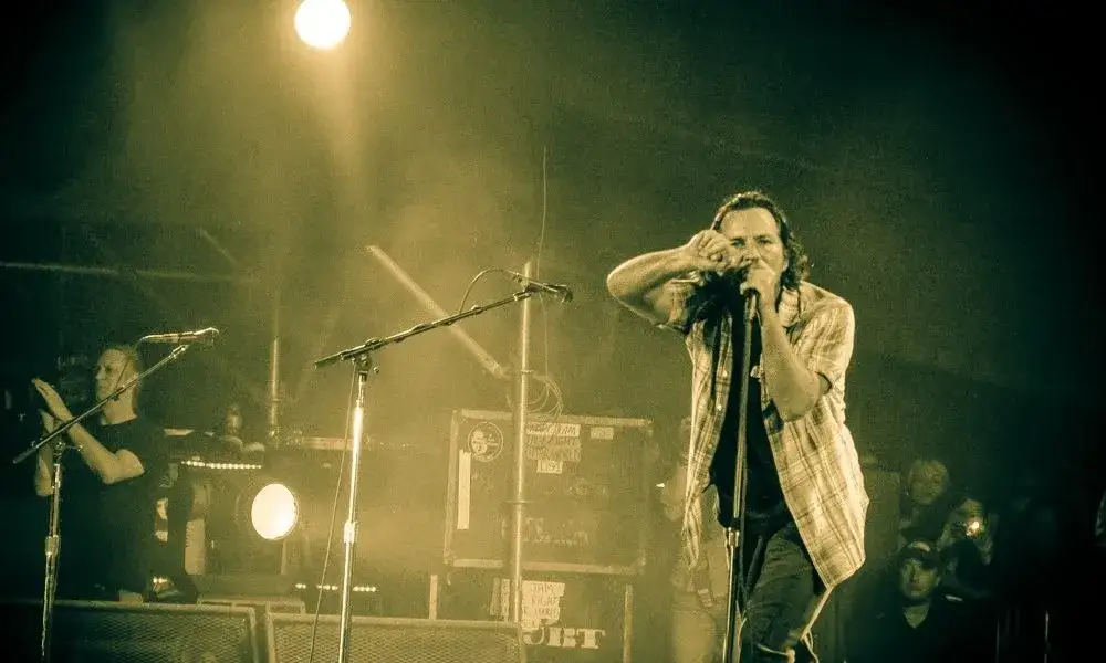 Zdjęcie Pearl Jam i ich niezwykła trasa koncertowa po Polsce w latach 90.