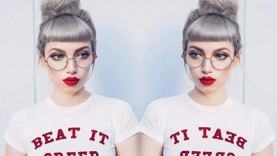 Zdjęcie Jaka fryzura do okularów? Odkryj stylizacje, które zachwycą