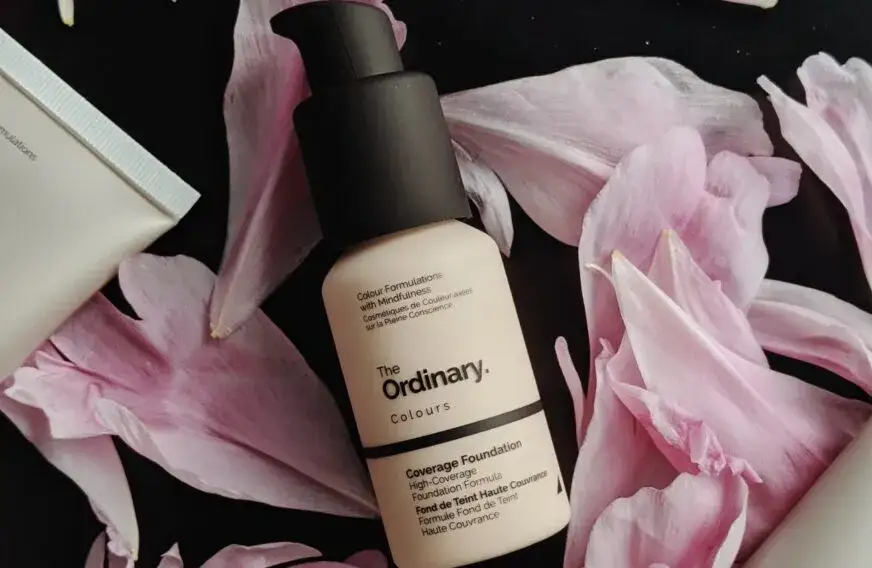 Zdjęcie Najlepszy podkład na niedoskonałości - ukryj trądzik i blemishes