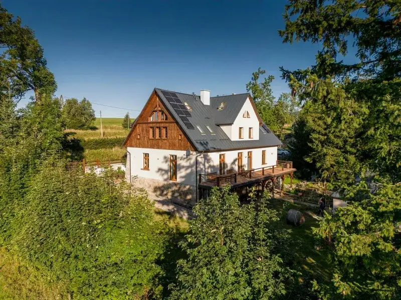 Zdjęcie Góry Stołowe - najlepsze noclegi, które nie rozczarują Twoich oczekiwań