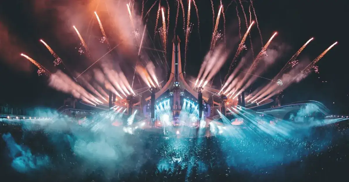 Zdjęcie Ile zarabia DJ na Tomorrowland? Zaskakujące kwoty i czynniki wpływające na wynagrodzenie
