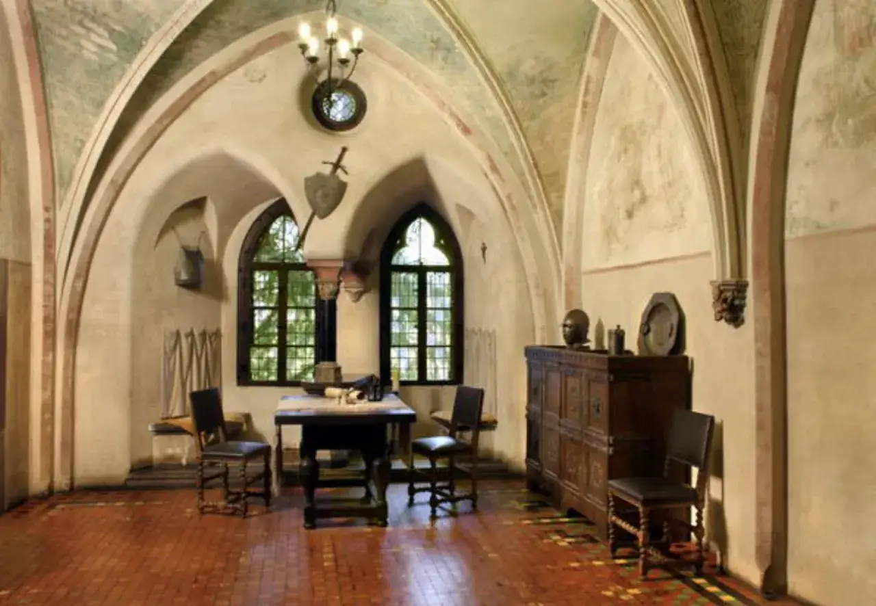 Zdjęcie Zamek w Malborku wnętrze - tajemnice historycznych pomieszczeń