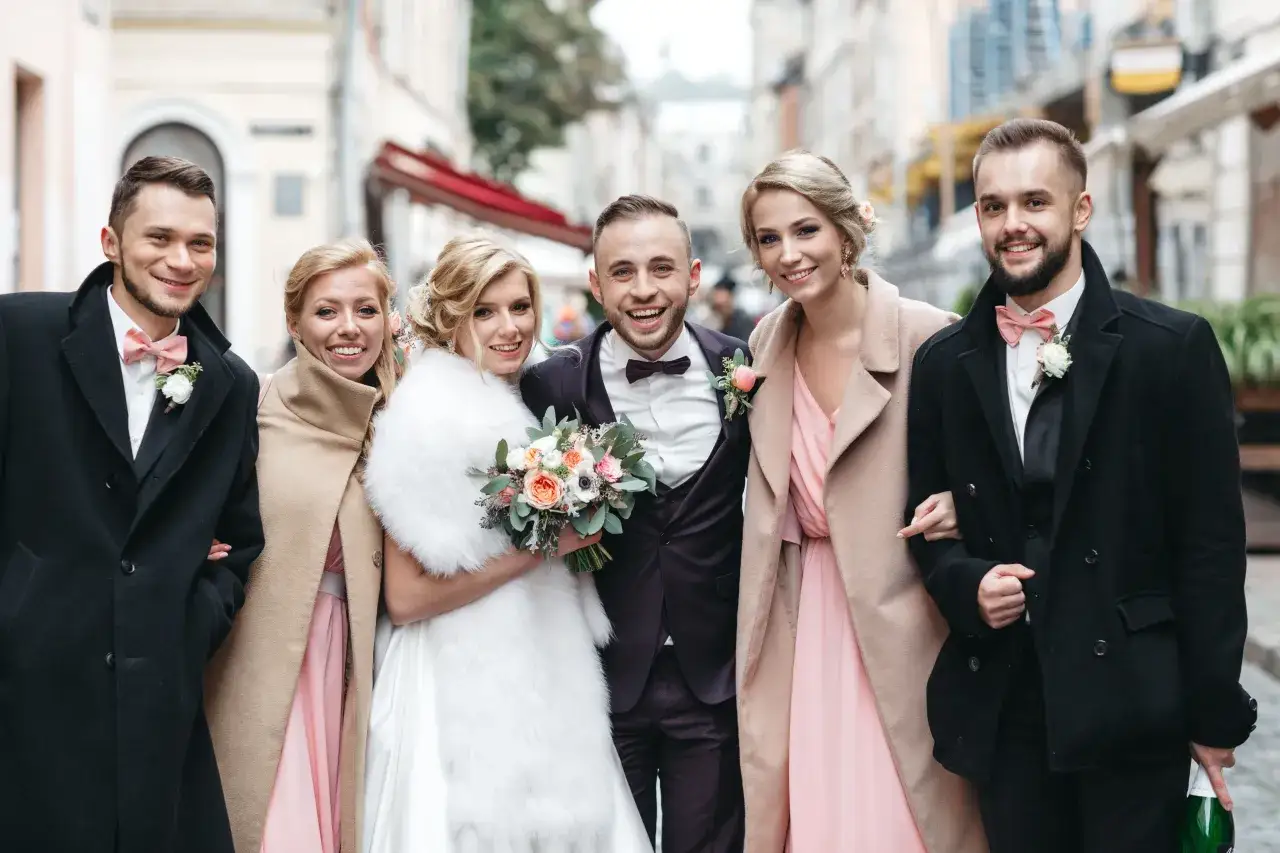 Panna młoda ślub cywilny zima stylizacje garnitur sukienka
