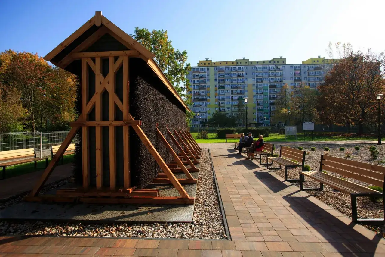 Tężnia solankowa Ł&oacute;dź