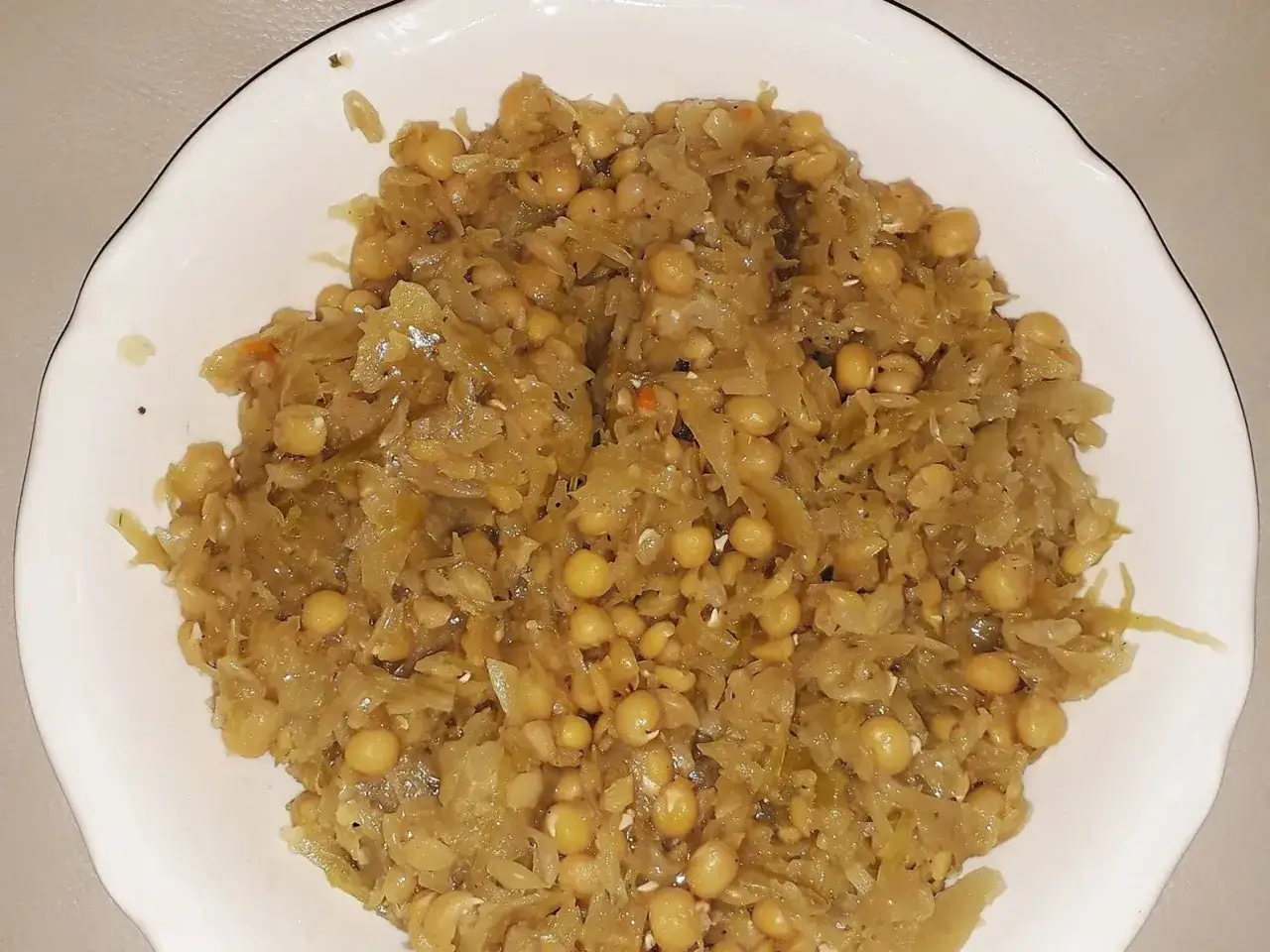 rozczarowany kucharz grochówka twardy groch