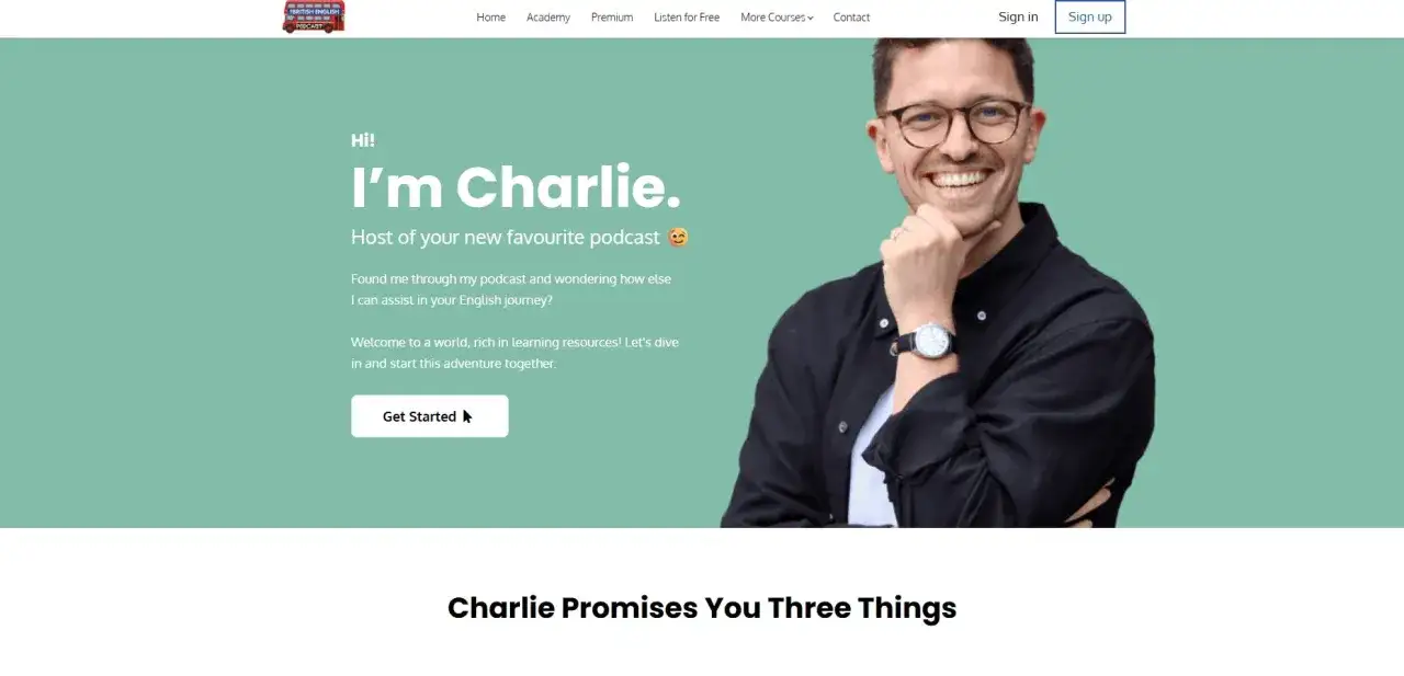 Charlie, gospodarz podcastu, zaprasza do nauki angielskiego. Dowiedz się, od czego zacząć naukę angielskiego i rozpocznij swoją przygodę z językiem.