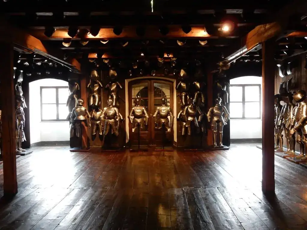 Landeszeughaus Graz wnętrze