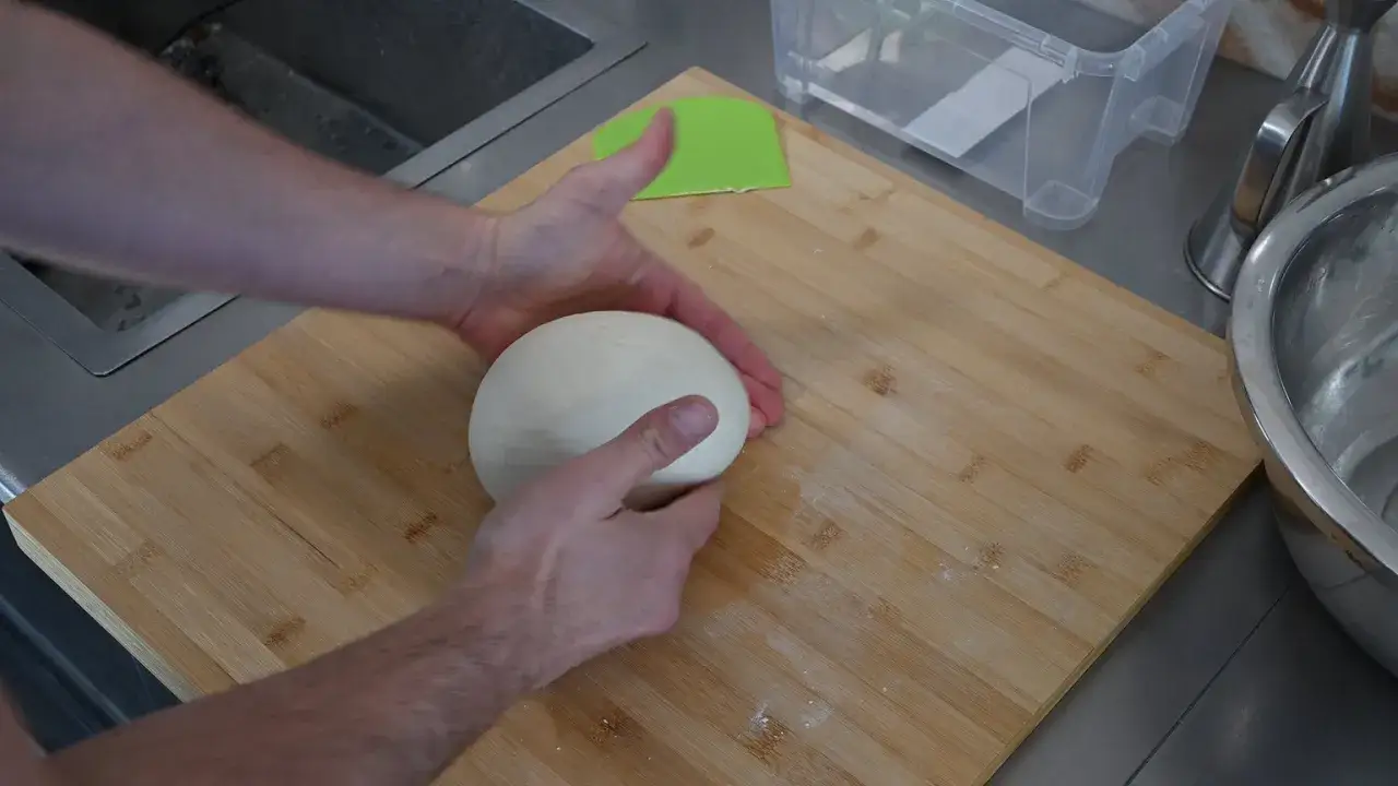 Ingr&eacute;dients essentiels p&acirc;te &agrave; pizza italienne